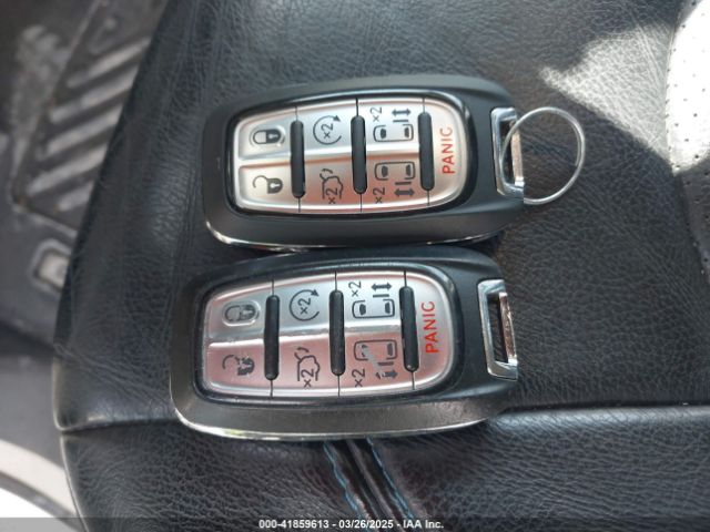 2021 CHRYSLER PACIFICA 2C4RC1BG1MR542430 Photo 10