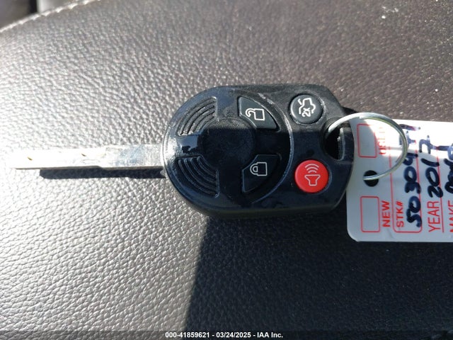 1FMCU0G98HUA80962 Ford ESCAPE SE