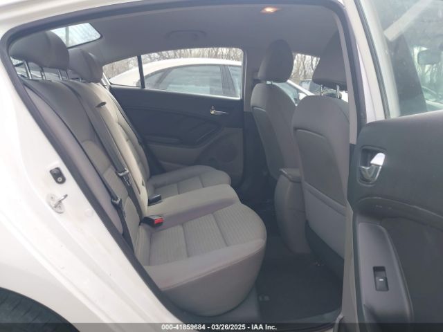 KNAFX4A64G5541238 KIA FORTE LX