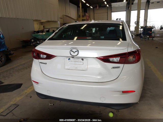 Mazda pe 2016 3MZBM1W7XGM310751 Image 16