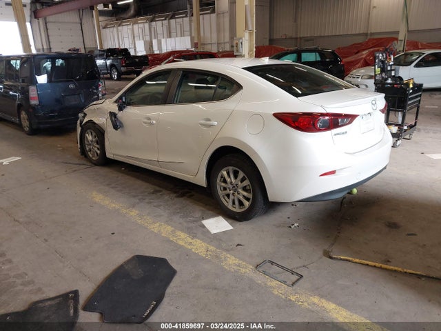 Mazda pe 2016 3MZBM1W7XGM310751 Image 3