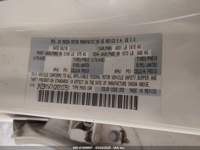 Mazda pe 2016 3MZBM1W7XGM310751 Image 9