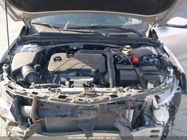 1G1ZD5ST8JF200017 Chevrolet MALIBU LT