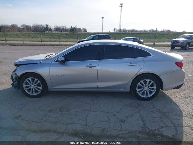 1G1ZD5ST8JF200017 Chevrolet MALIBU LT
