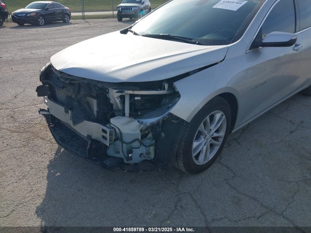 1G1ZD5ST8JF200017 Chevrolet MALIBU LT