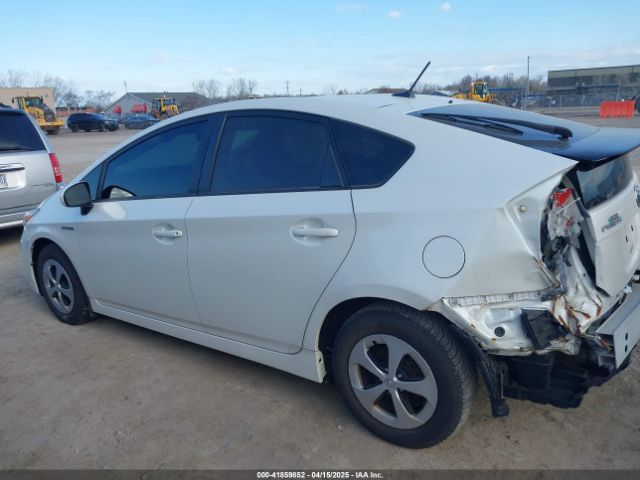 JTDKN3DU3F0428887 Toyota Prius
