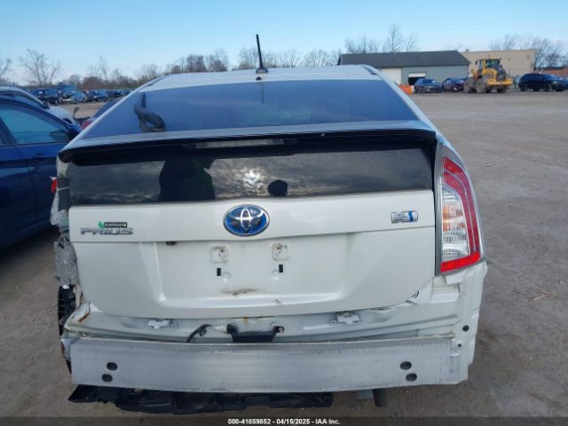 JTDKN3DU3F0428887 Toyota Prius