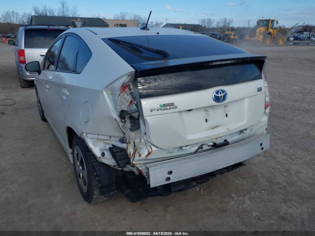 JTDKN3DU3F0428887 Toyota Prius
