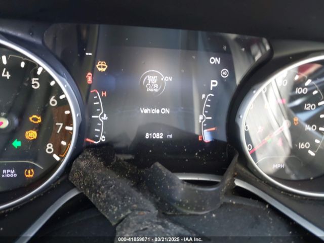 3C4NJCBB0JT471301 Jeep Compass Latitude Fwd