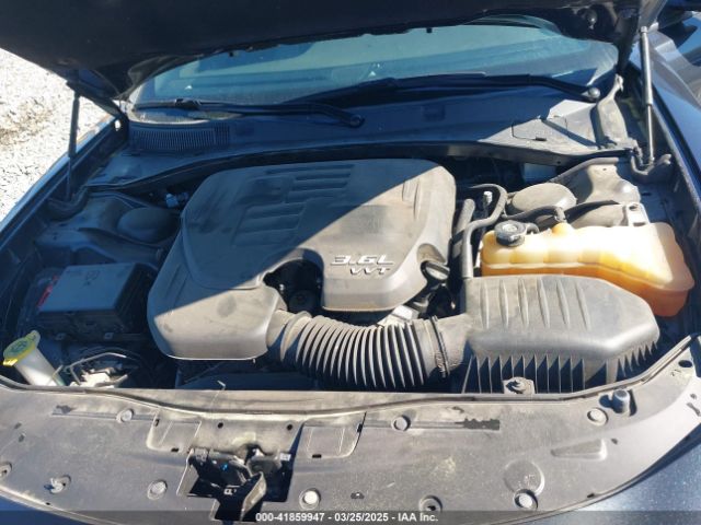 2C3CDXBG2KH695976 Dodge Charger Sxt Rwd
