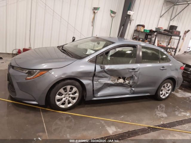 JTDEPMAE7NJ205285 Toyota COROLLA LE