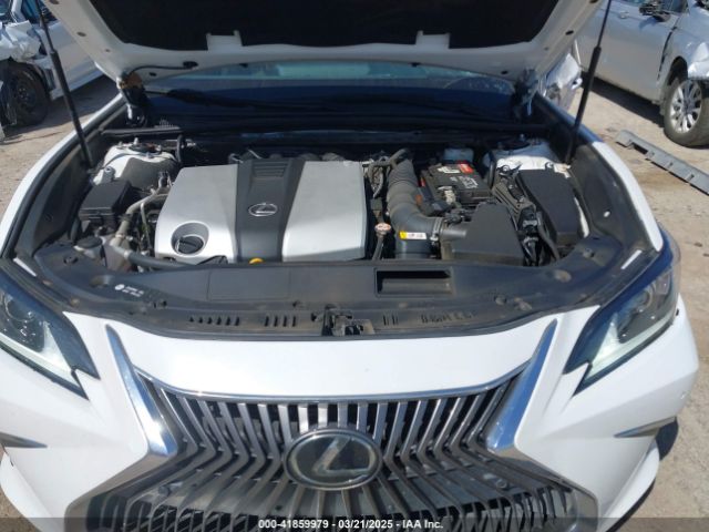 58ABZ1B10KU004138 Lexus ES 350