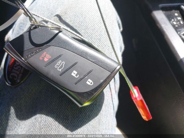 58ABZ1B10KU004138 Lexus ES 350