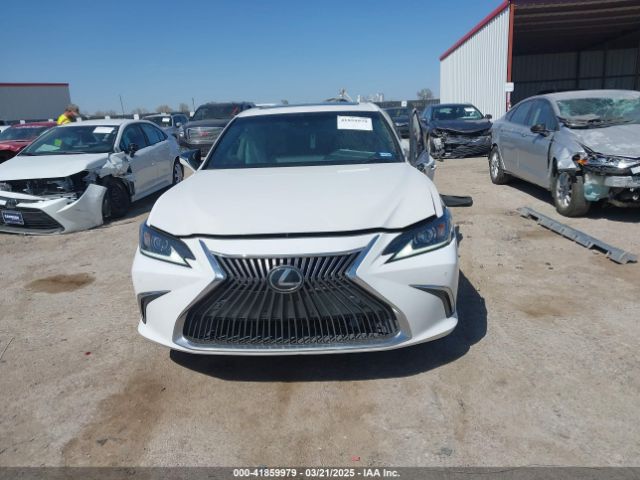 58ABZ1B10KU004138 Lexus ES 350
