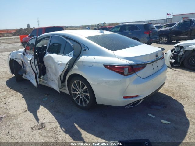 58ABZ1B10KU004138 Lexus ES 350