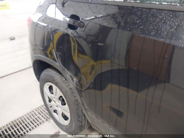 KL7CJKSBXFB126980 Chevrolet Trax 1ls