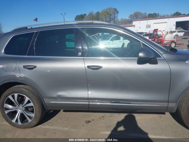 WVGRF7BP1HD004308 Volkswagen Touareg V6 Wolfsburg Edition