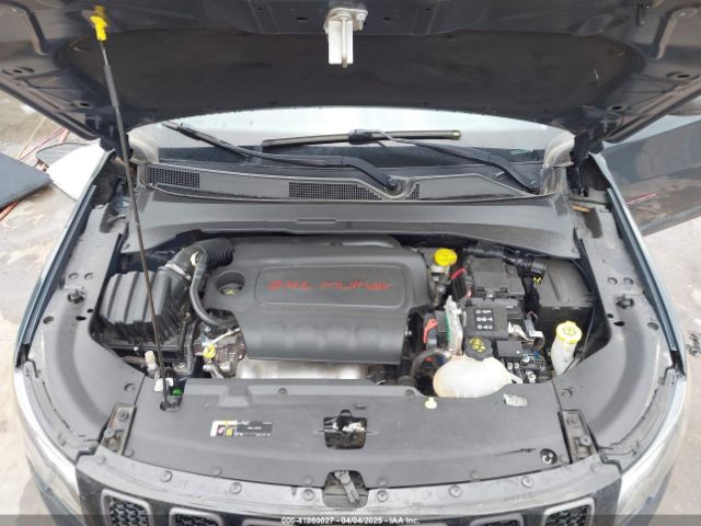 3C4NJDDB5JT270609 Jeep Compass Trailhawk 4x4