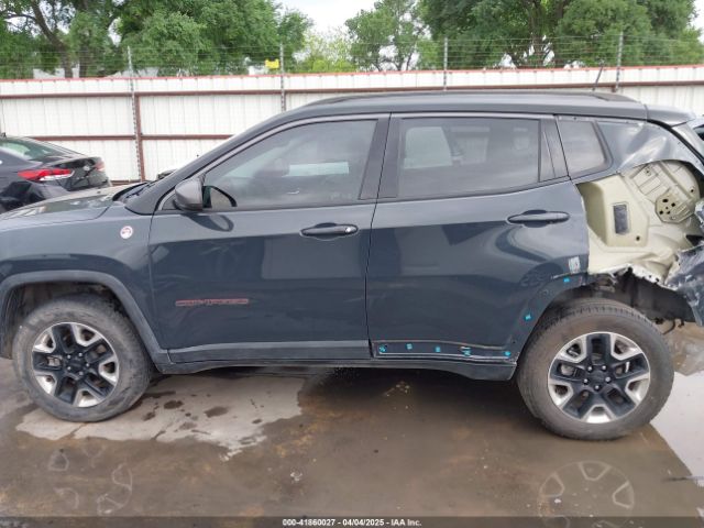 3C4NJDDB5JT270609 Jeep Compass Trailhawk 4x4