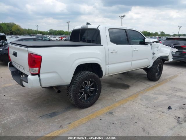 5TFAX5GN7HX093195 Toyota Tacoma Sr