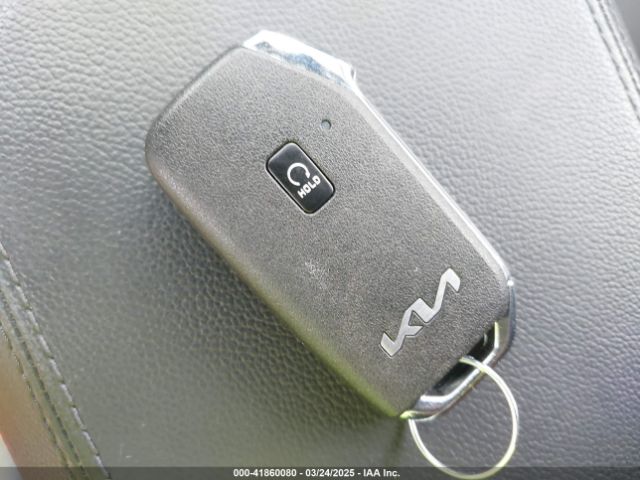 5XYK43DF0SG292842 KIA Sportage Sx