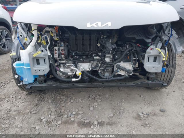 5XYK43DF0SG292842 KIA Sportage Sx