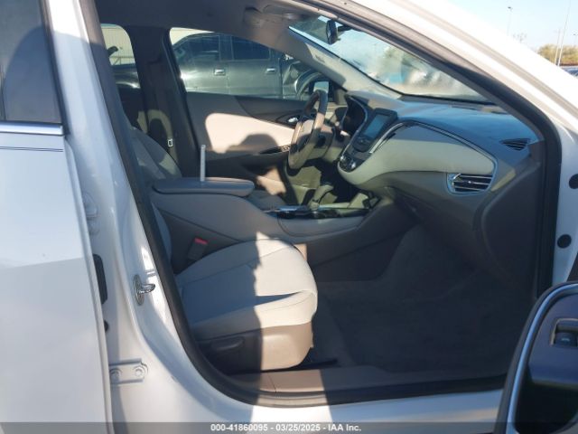 1G1ZD5ST7JF213017 Chevrolet MALIBU LT
