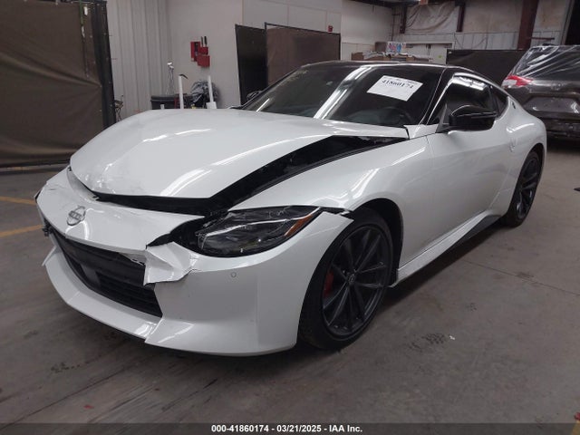 JN1BZ4BH9RM364239 Nissan Z Performance Manual