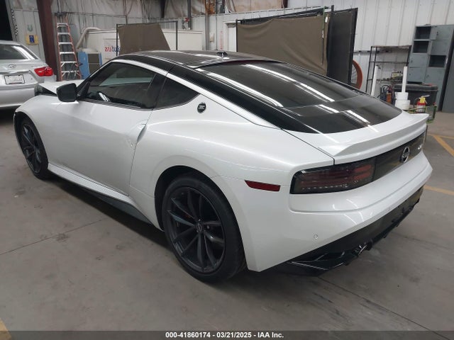 JN1BZ4BH9RM364239 Nissan Z Performance Manual