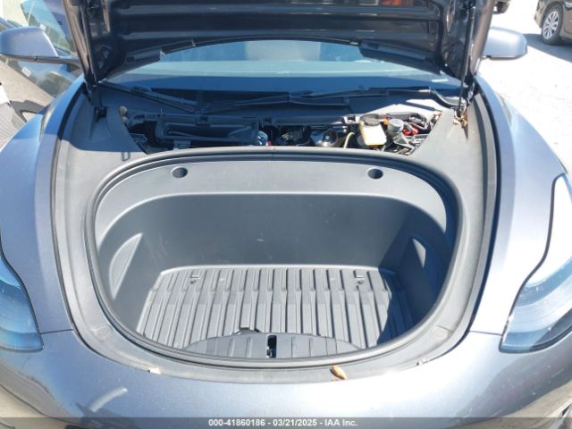 5YJ3E1EA1PF622012 Tesla Model 3 Rear-wheel Drive