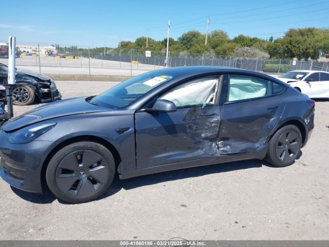 5YJ3E1EA1PF622012 Tesla Model 3 Rear-wheel Drive