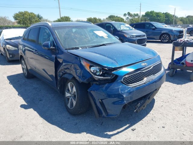 KNDCB3LC7J5152828 KIA NIRO LX