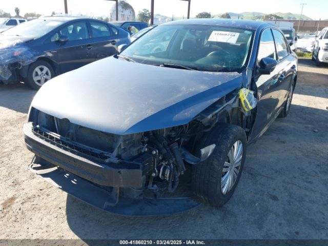 1VWAT7A3XFC010262 Volkswagen Passat 1.8t S