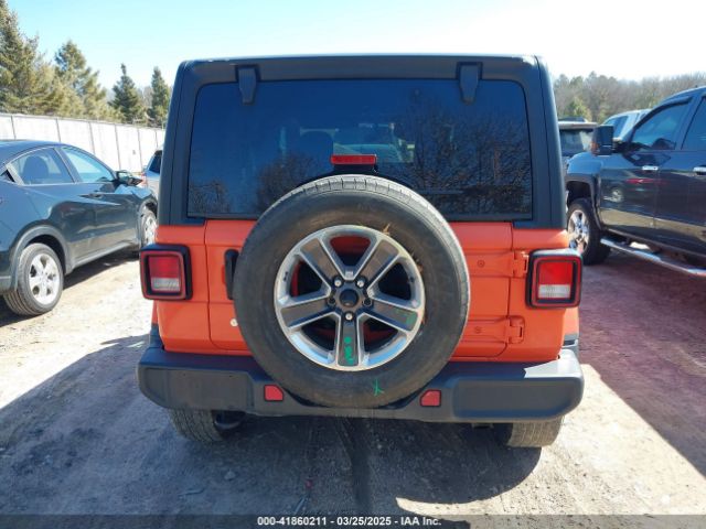 1C4HJXEN1LW114443 Jeep Wrangler Unlimited Sahara 4x4