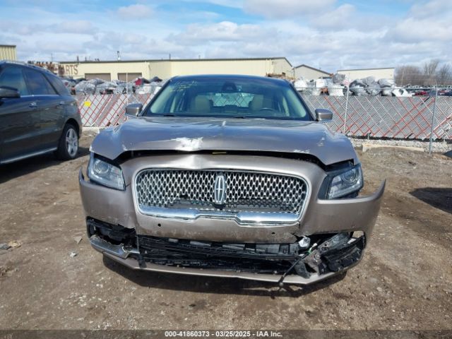 1LN6L9VK2L5603518 Lincoln Continental Standard