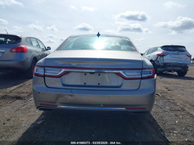 1LN6L9VK2L5603518 Lincoln Continental Standard