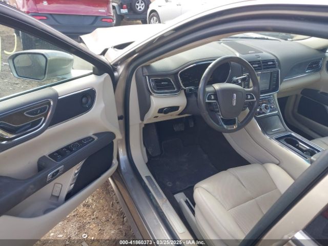 1LN6L9VK2L5603518 Lincoln Continental Standard