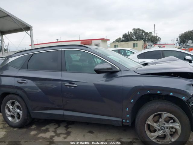 KM8JBCAE9PU242486 Hyundai TUCSON SEL