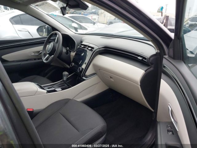 KM8JBCAE9PU242486 Hyundai TUCSON SEL