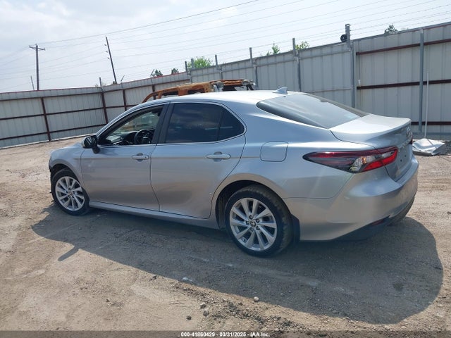 Toyota CAMRY LE 2022 4T1C11AK8NU630618 Image 15