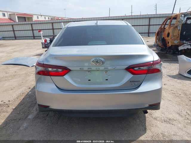 Toyota CAMRY LE 2022 4T1C11AK8NU630618 Image 17