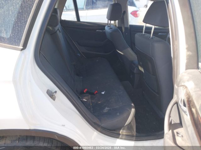 WBAVL1C57FVY25598 BMW X1 Xdrive28i
