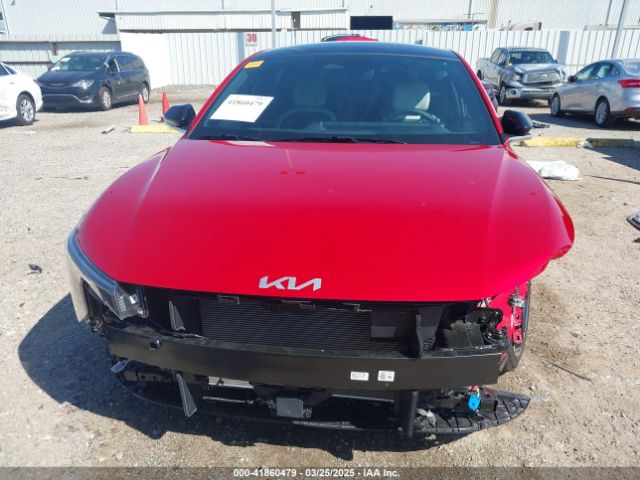 3KPFW4DE8SE079207 KIA K4 Gt-line