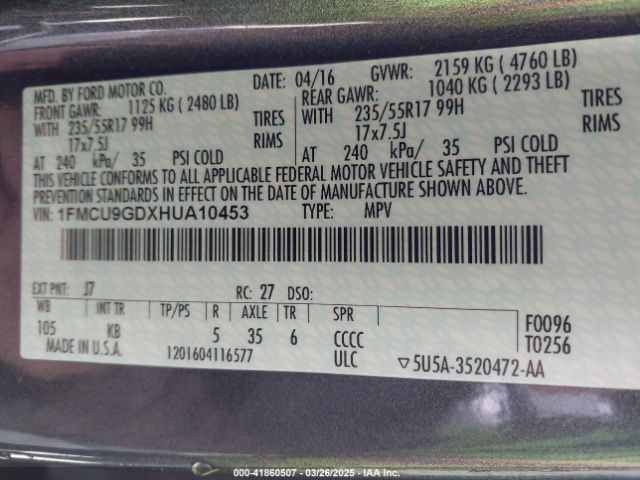 1FMCU9GDXHUA10453 Ford ESCAPE SE