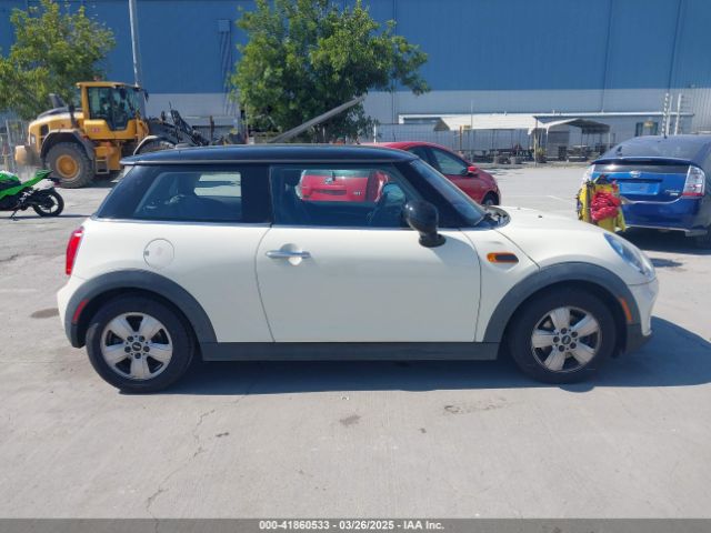 WMWXM5C54FT941138 Mini Hardtop Cooper