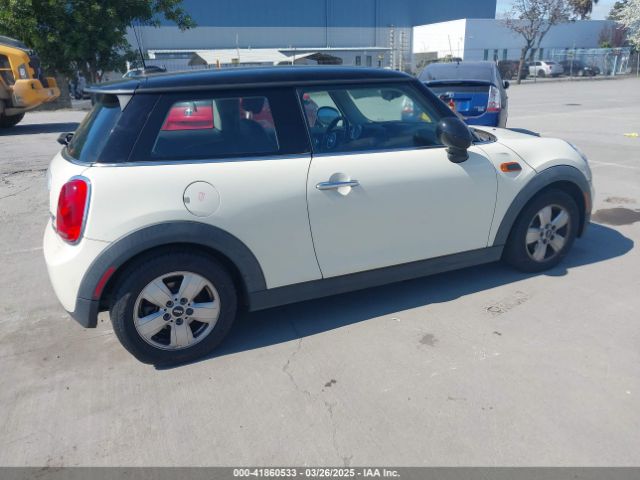 WMWXM5C54FT941138 Mini Hardtop Cooper