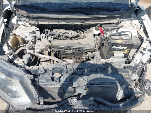 5N1AT2MT2JC702411 Nissan ROGUE SV