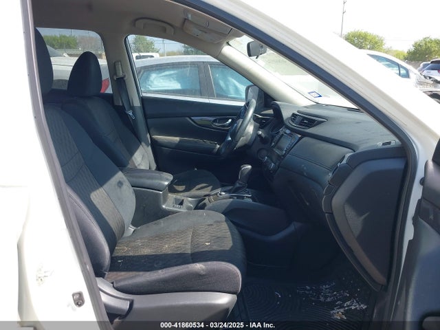 5N1AT2MT2JC702411 Nissan ROGUE SV