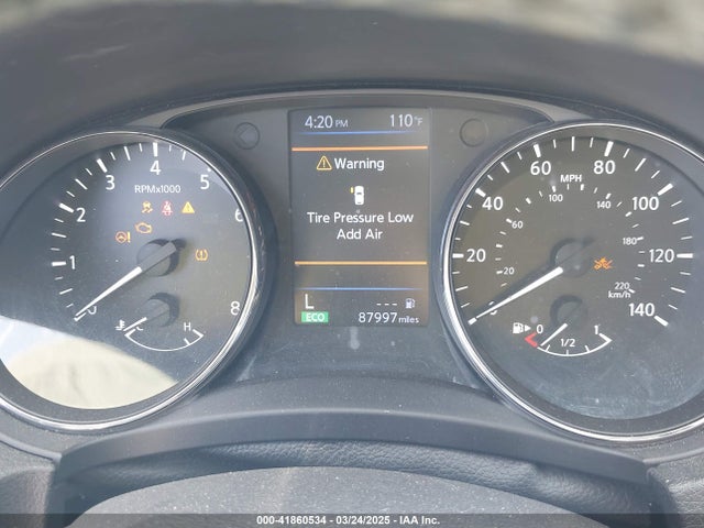 5N1AT2MT2JC702411 Nissan ROGUE SV