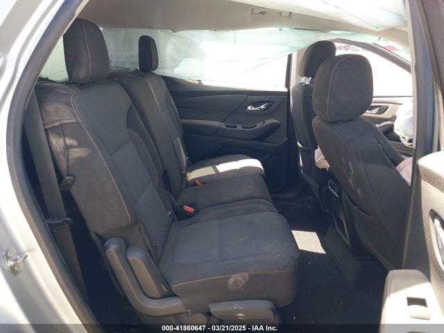 1GNERGKW3JJ173973 Chevrolet Traverse 1lt